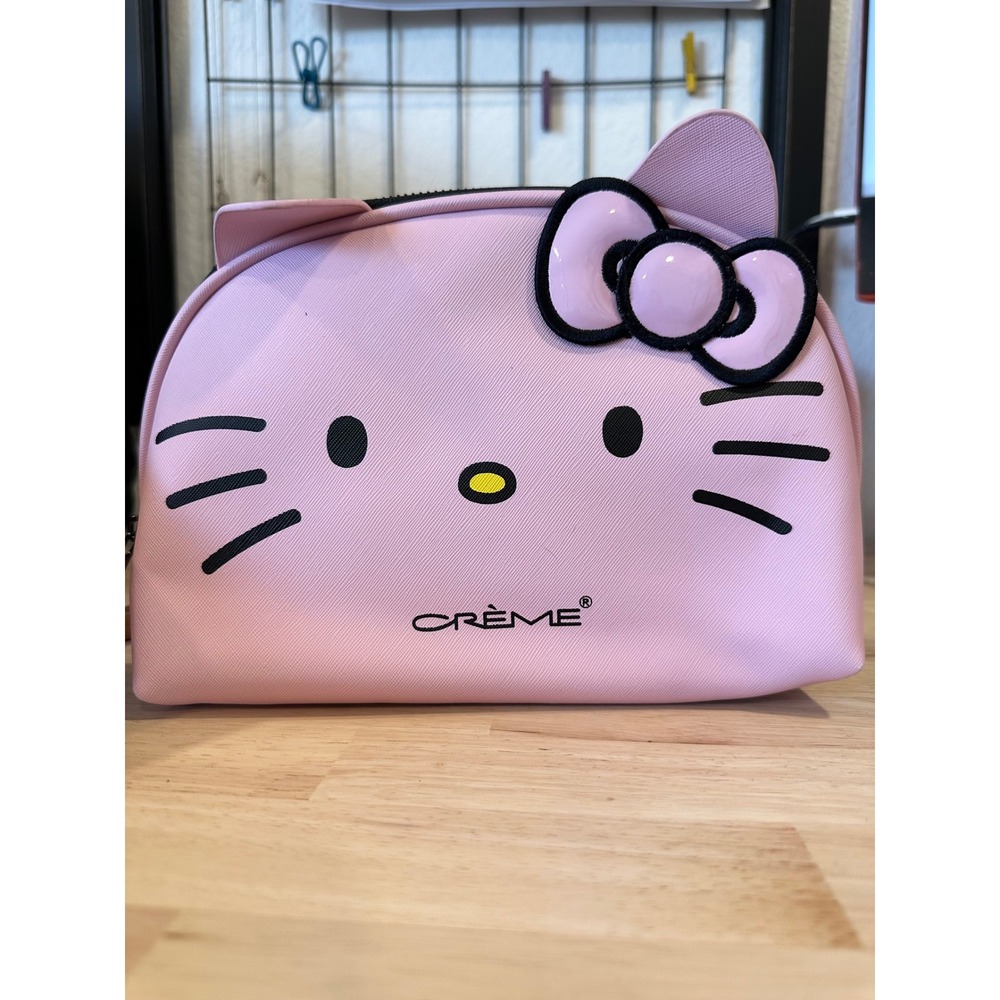The Creme Shop Hello Kitty Pink Makeup Bag Cosmetic Pouch Sanrio Vegan Leather - Picture 3 of 9